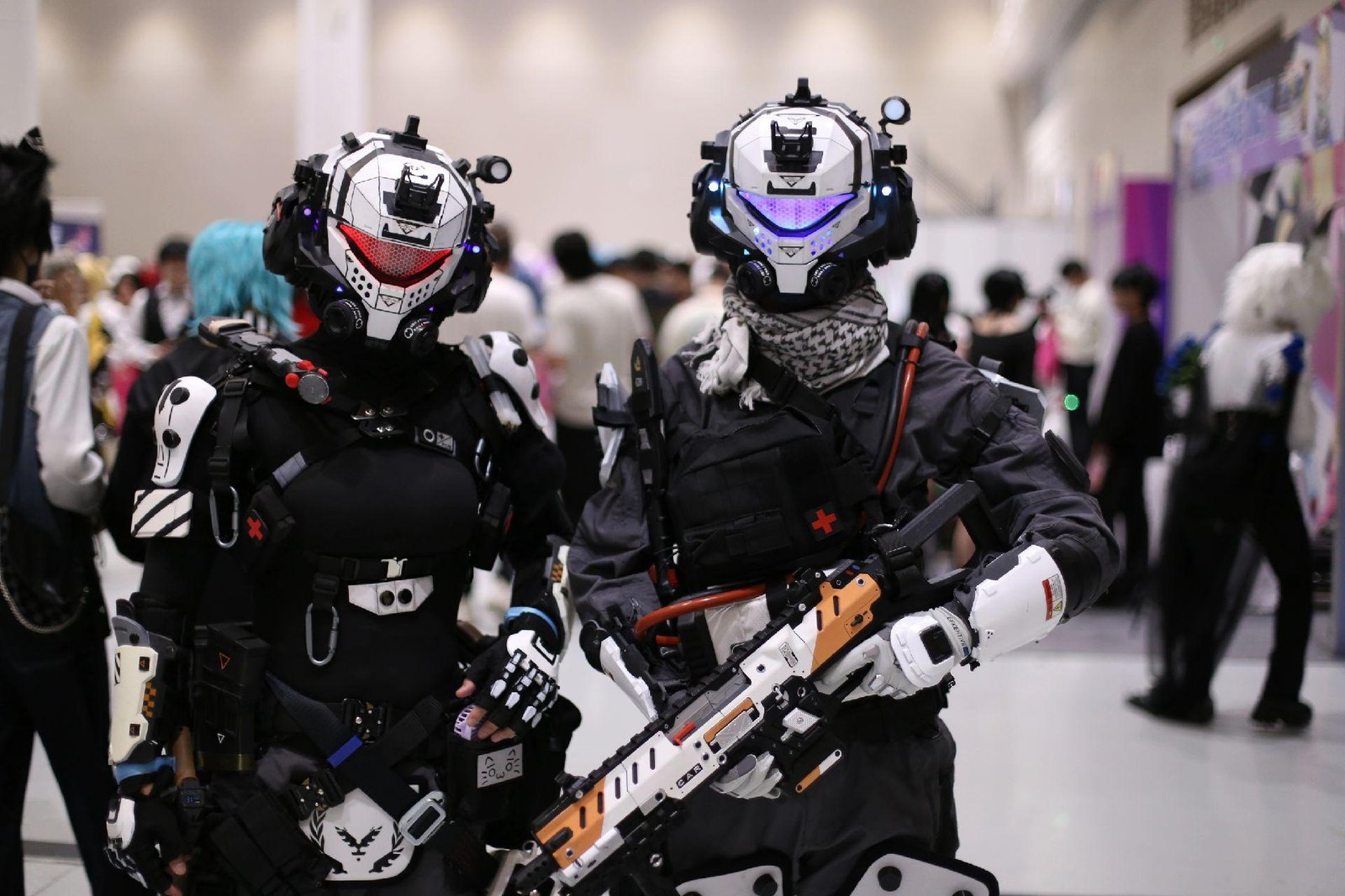 female Pulse Blade 25